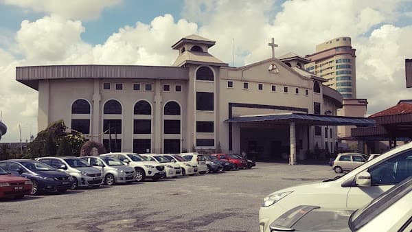 Catholic Church of The Holy Family (1899)