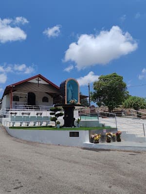 Santa Cruz Church (1880)