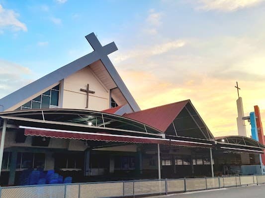 Gereja Katolik St. Thomas More Kepayan (1974)